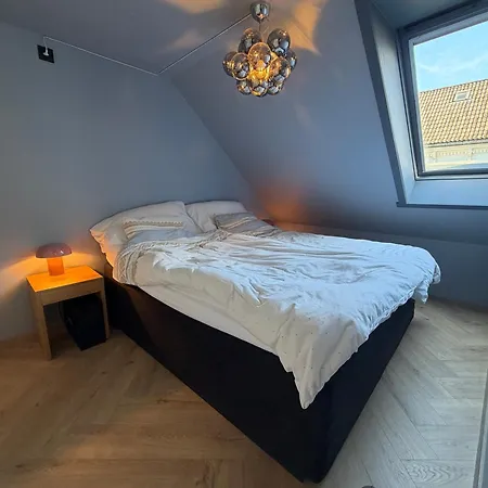 Apartment Penthouse In The Heart Of With Beautiful Private Rooftop Bergen