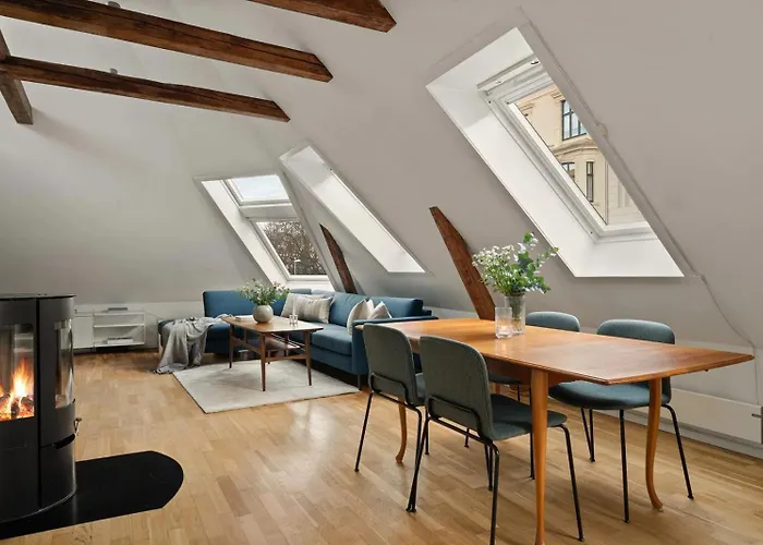 Penthouse In The Heart Of With Beautiful Private Rooftop Leilighet *